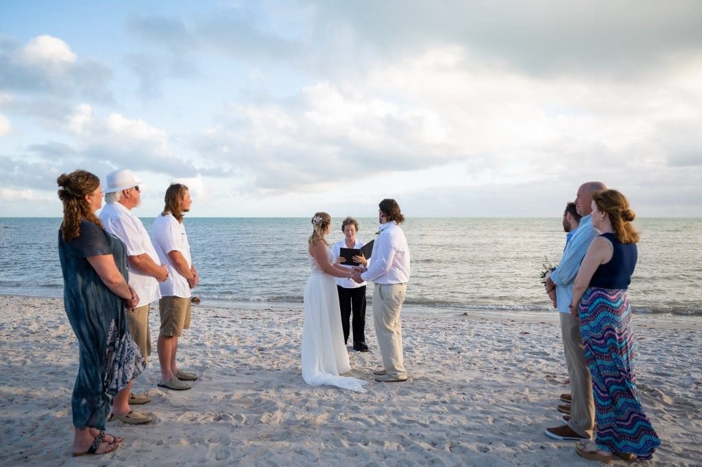 This bride and groom skipped the aisle and let guests surround them, turning their vows into a fully immersive moment.